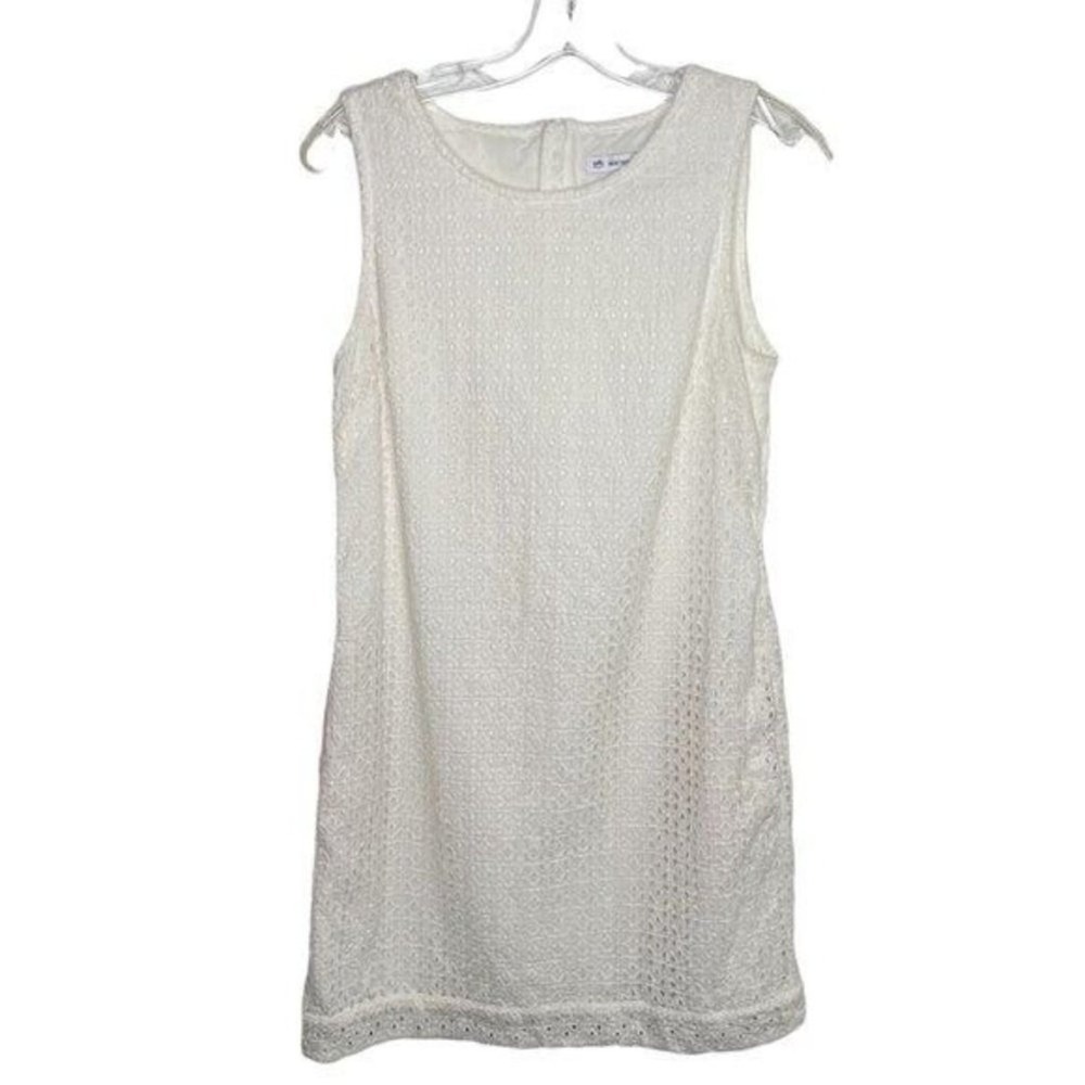 Southern Tide White Eyelet Sleeveless Shift Dress with Pockets Size 4